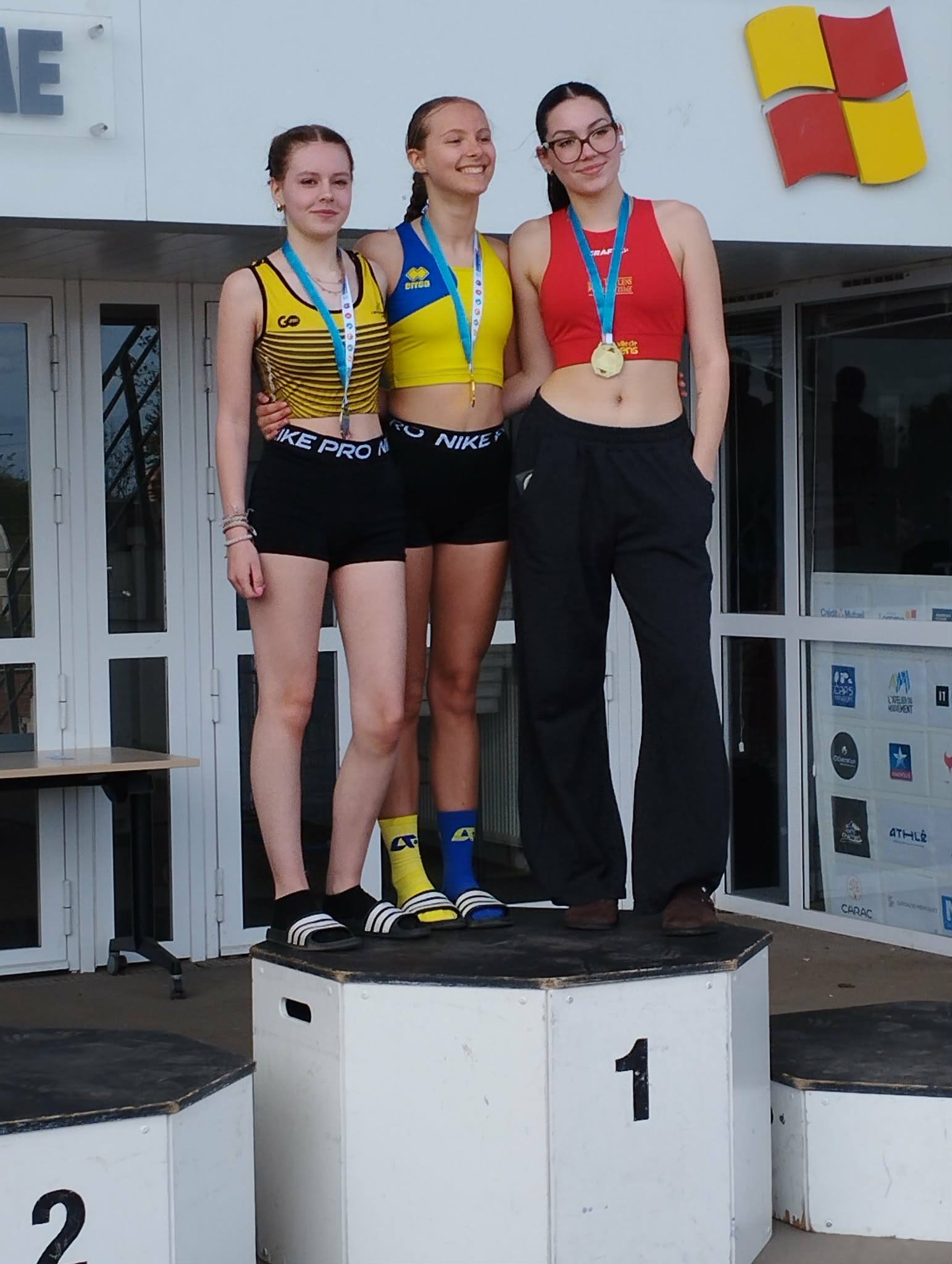 Podium_Chloe_Dumortier_5kms_Regional.jpg